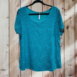 Turquoise Lace Blouse. Size XL